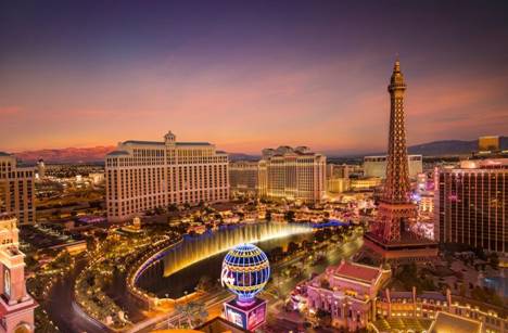 Free Las Vegas Illuminated at Dusk Stock Photo
